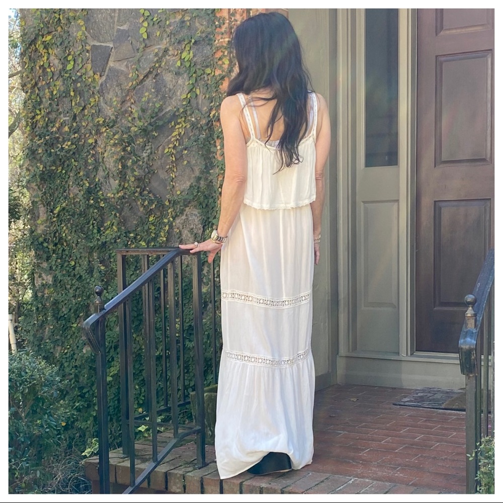 ✨LAST ONES✨BOHO CHIC OFF WHITE TANK MAXI DRESS - Picture 6 of 8